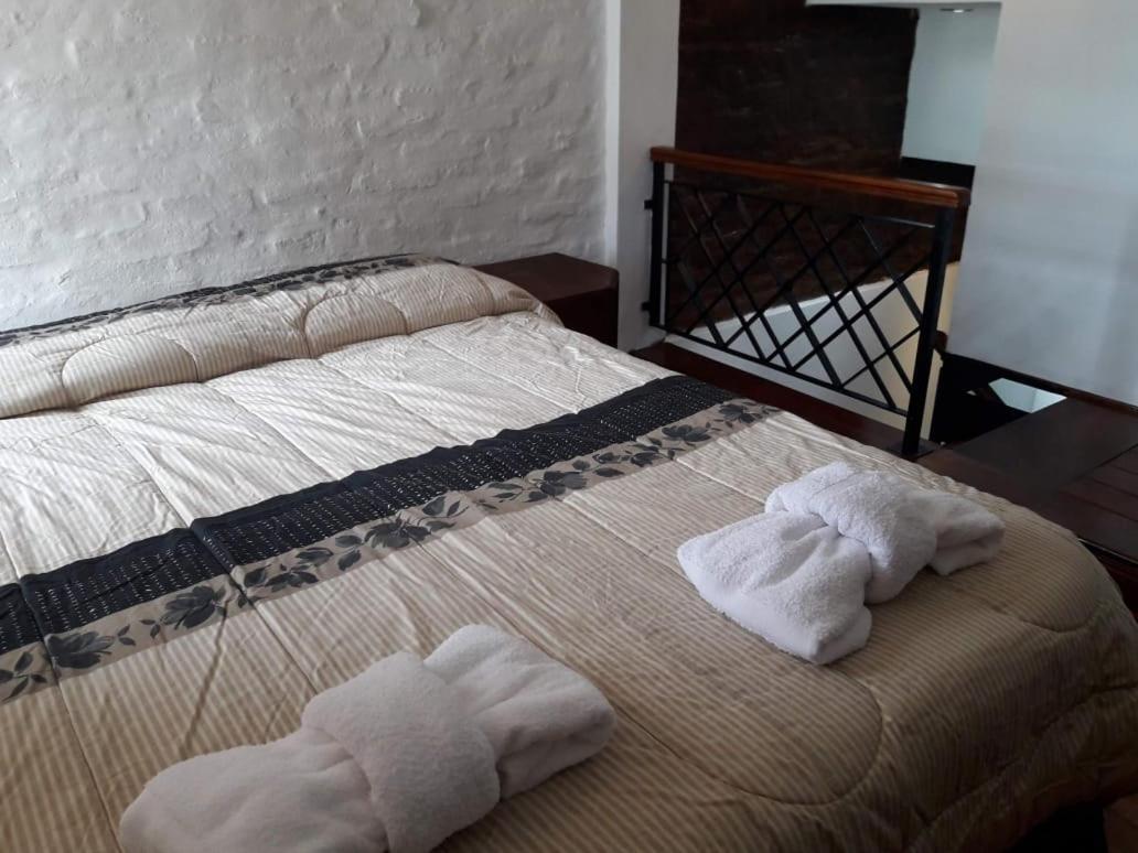 Posada Villa Club, Apart 3 Cerca Del Aeropuerto El Palomar Hurlingham 外观 照片